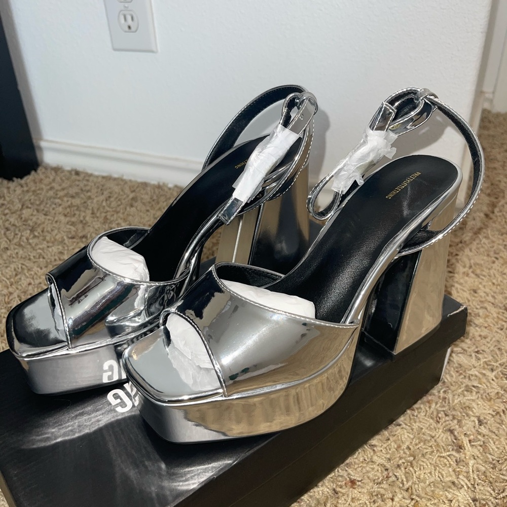 PrettyLittleThing Metallic Silver Heels. Size US 8. Brand New in Box.